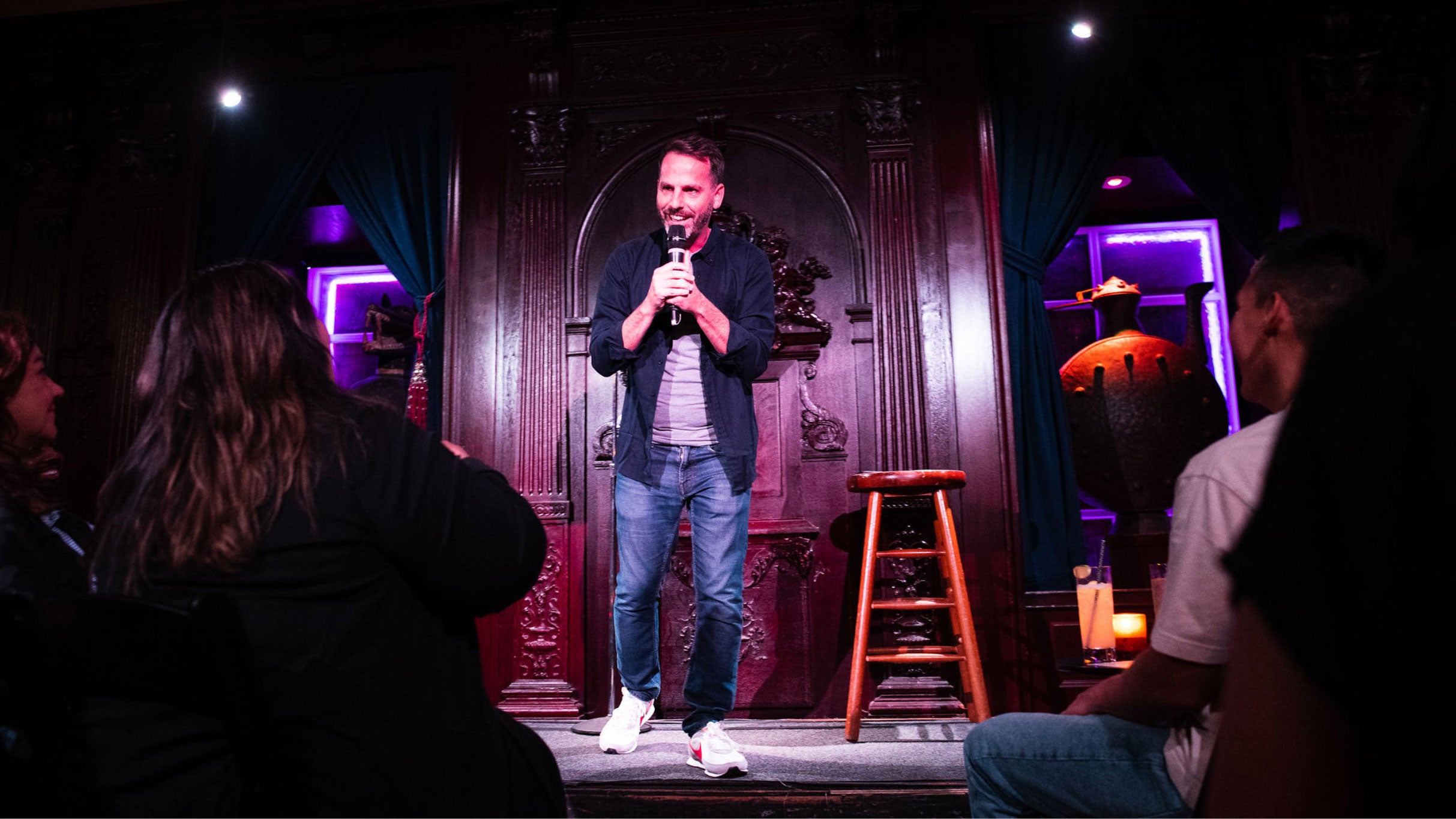 Chicago Comedy Club at Foundation Room at House of Blues Chicago – Chicago, IL