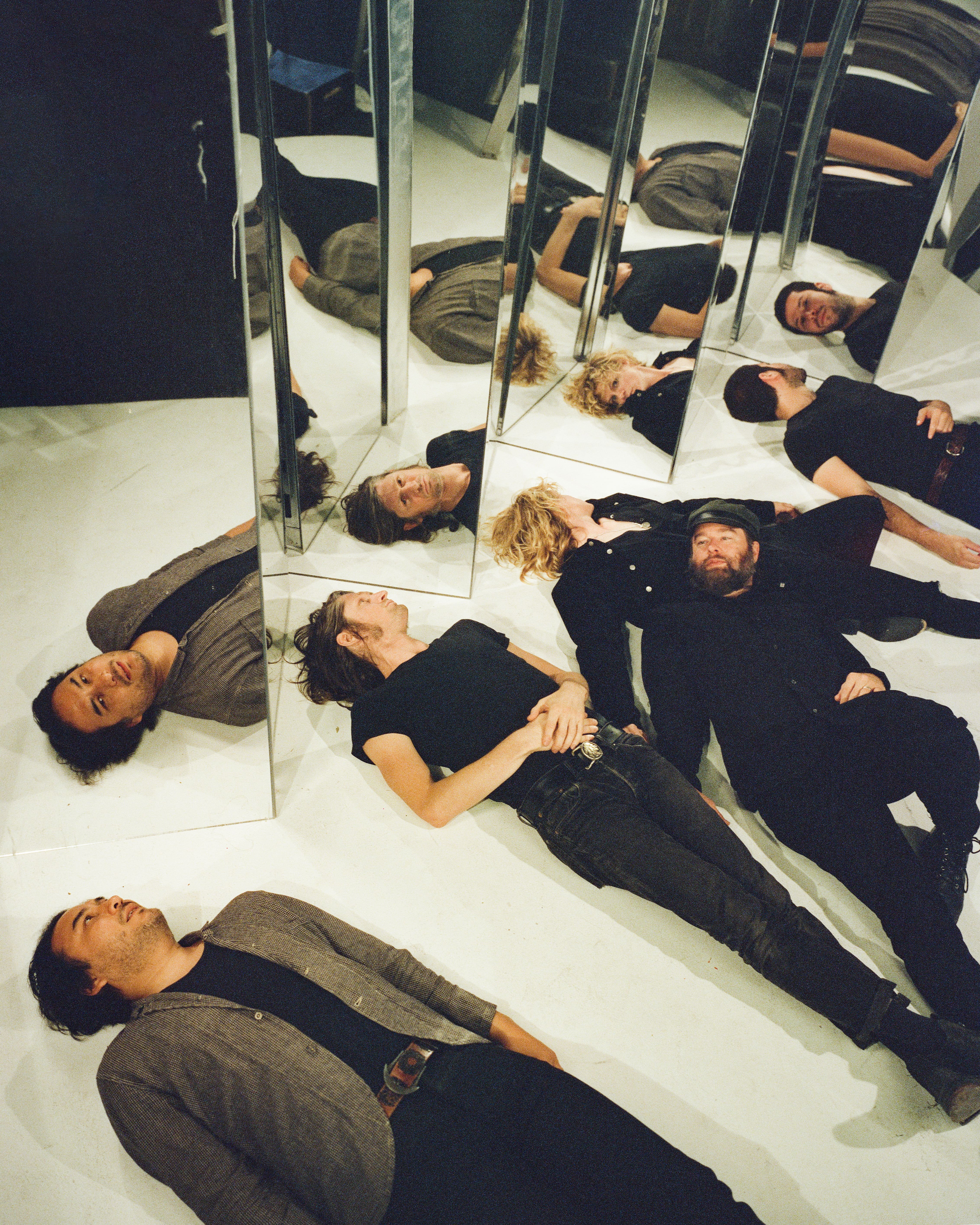 The Black Angels & L.A. Witch at The Basement East – Nashville – Nashville, TN