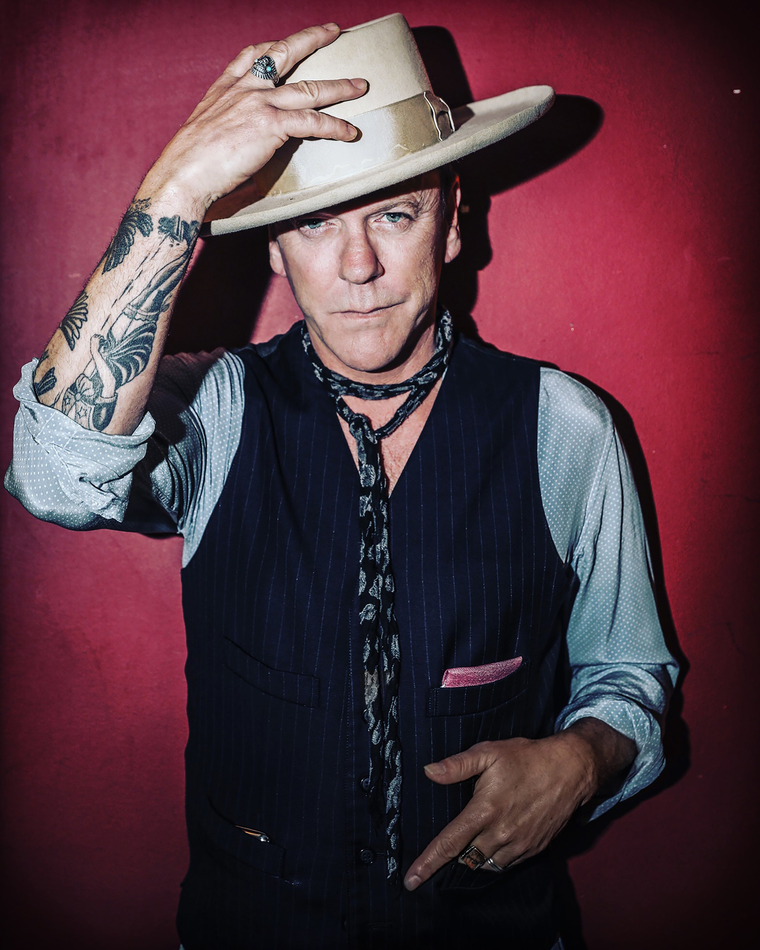 Kiefer Sutherland at Brooklyn Bowl – Nashville – Nashville, TN