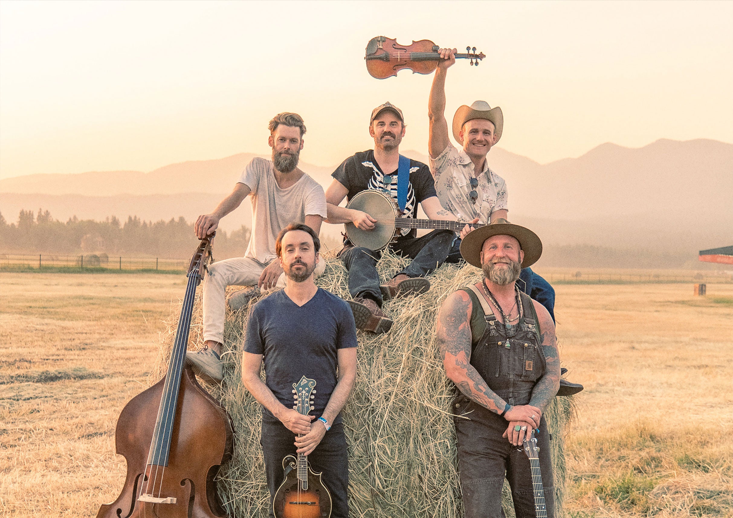 Hogslop String Band with Fabrizio at Carol’s Pub – Chicago, IL