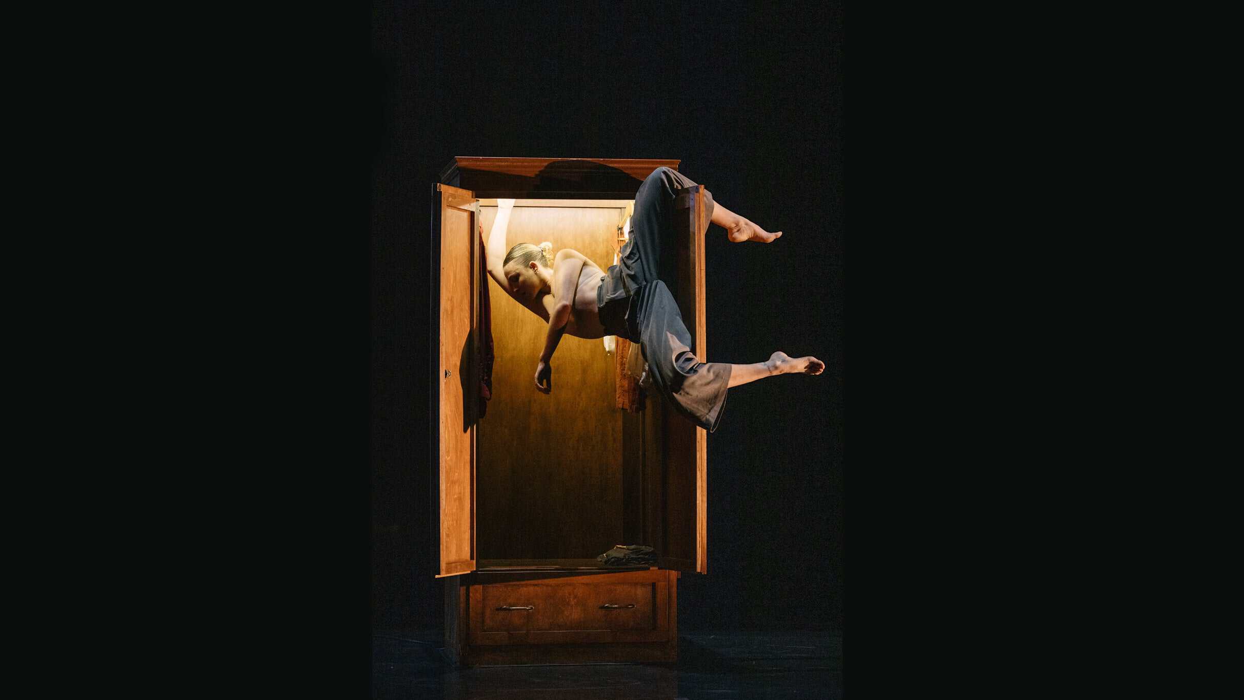Play Dead by People Watching Collective at Meridian Arts Centre: Lyric Theatre – Toronto, Canada