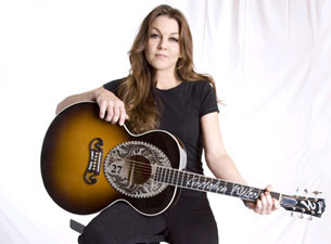 Gretchen Wilson & Drew Baldridge at Washington County Fairgrounds – IL – Nashville, IL