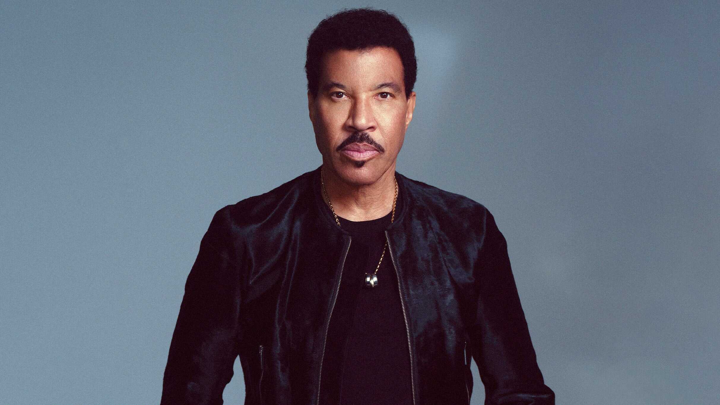 Lionel Richie and Earth, Wind & Fire – Sing a Song All Night Long at Benchmark International Arena – Tampa, FL