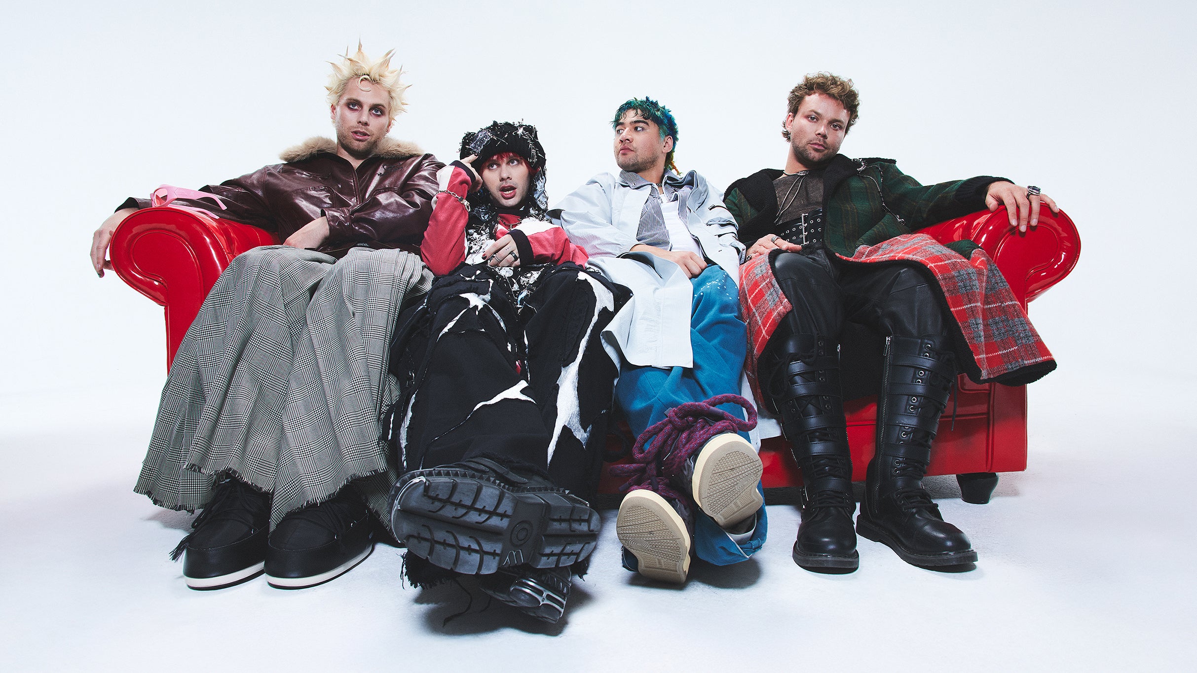 5 Seconds of Summer at Mystic Lake Amphitheatre – Shakopee – Shakopee, MN