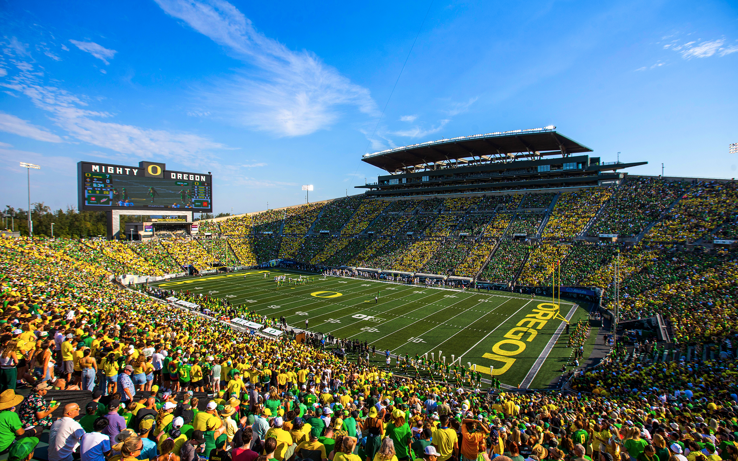 Oregon Ducks vs. Nebraska Cornhuskers at Autzen Stadium – Eugene, OR