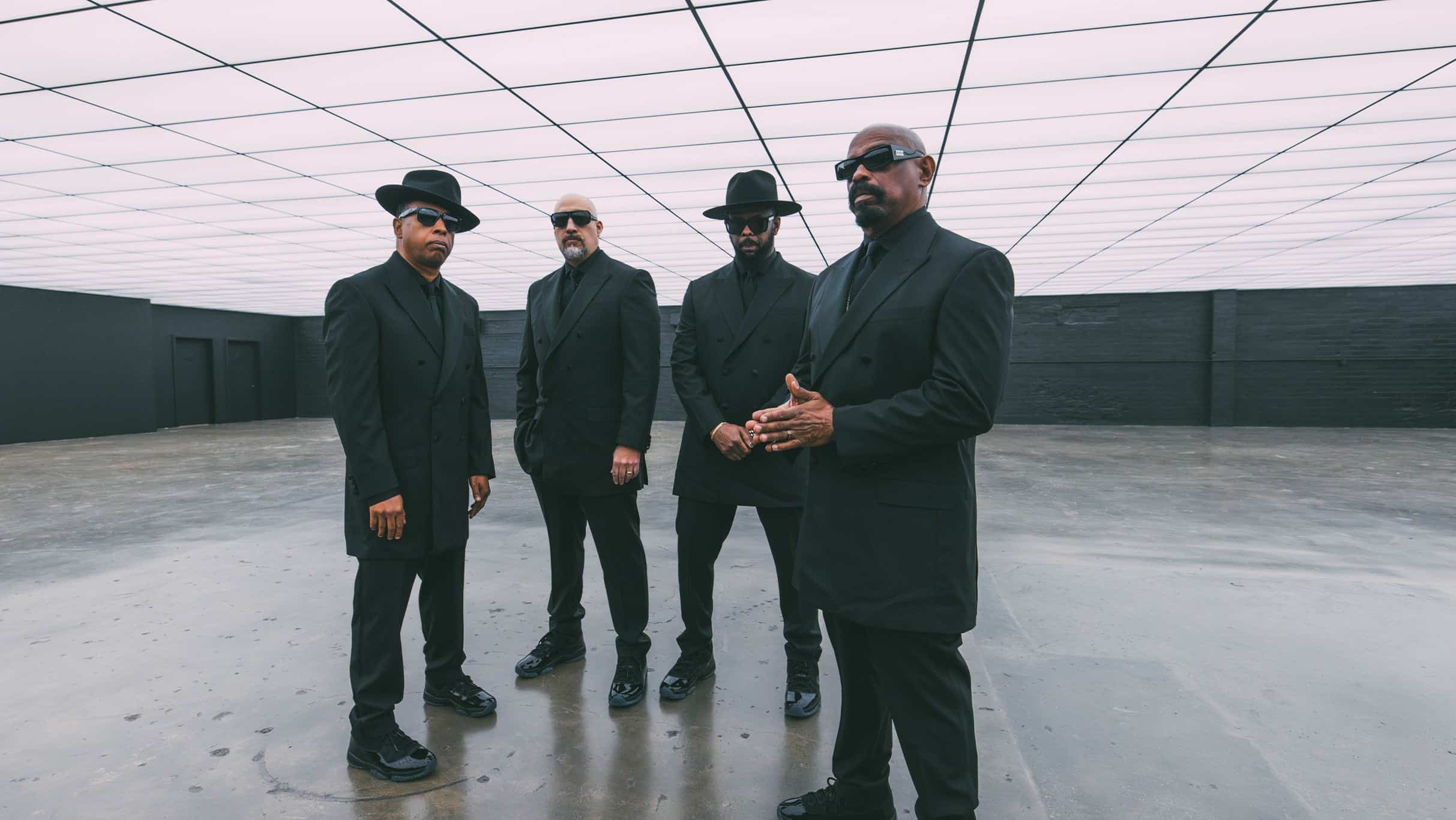 Cypress Hill and Method Man and Redman: Haunted Rocks with De La Soul, Digable Planets, Hieroglyphics, and The Pharcyde at Red Rocks Amphitheatre – Morrison, CO