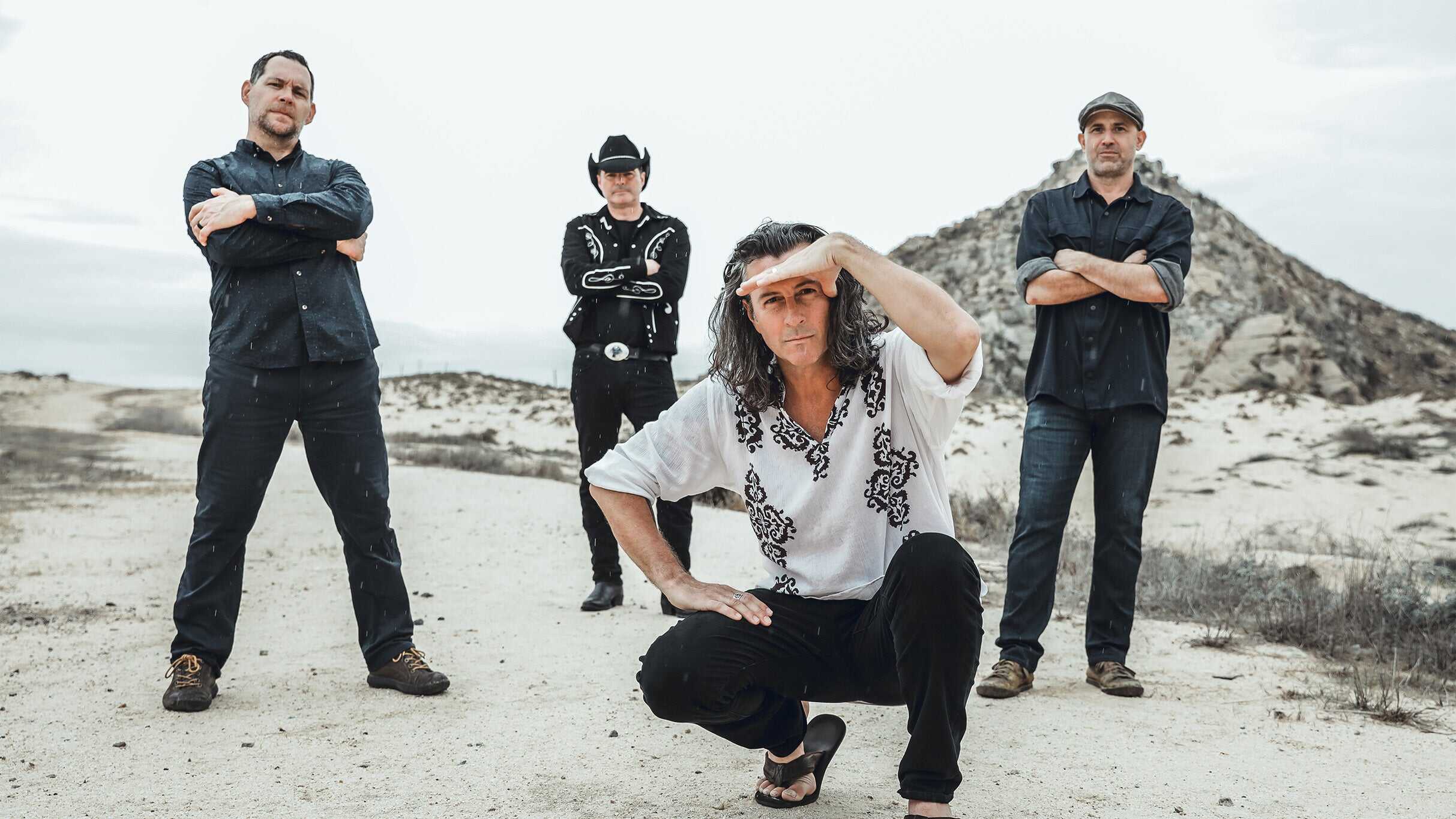 Roger Clyne and The Peacemakers w/ guests at Tractor – Seattle, WA