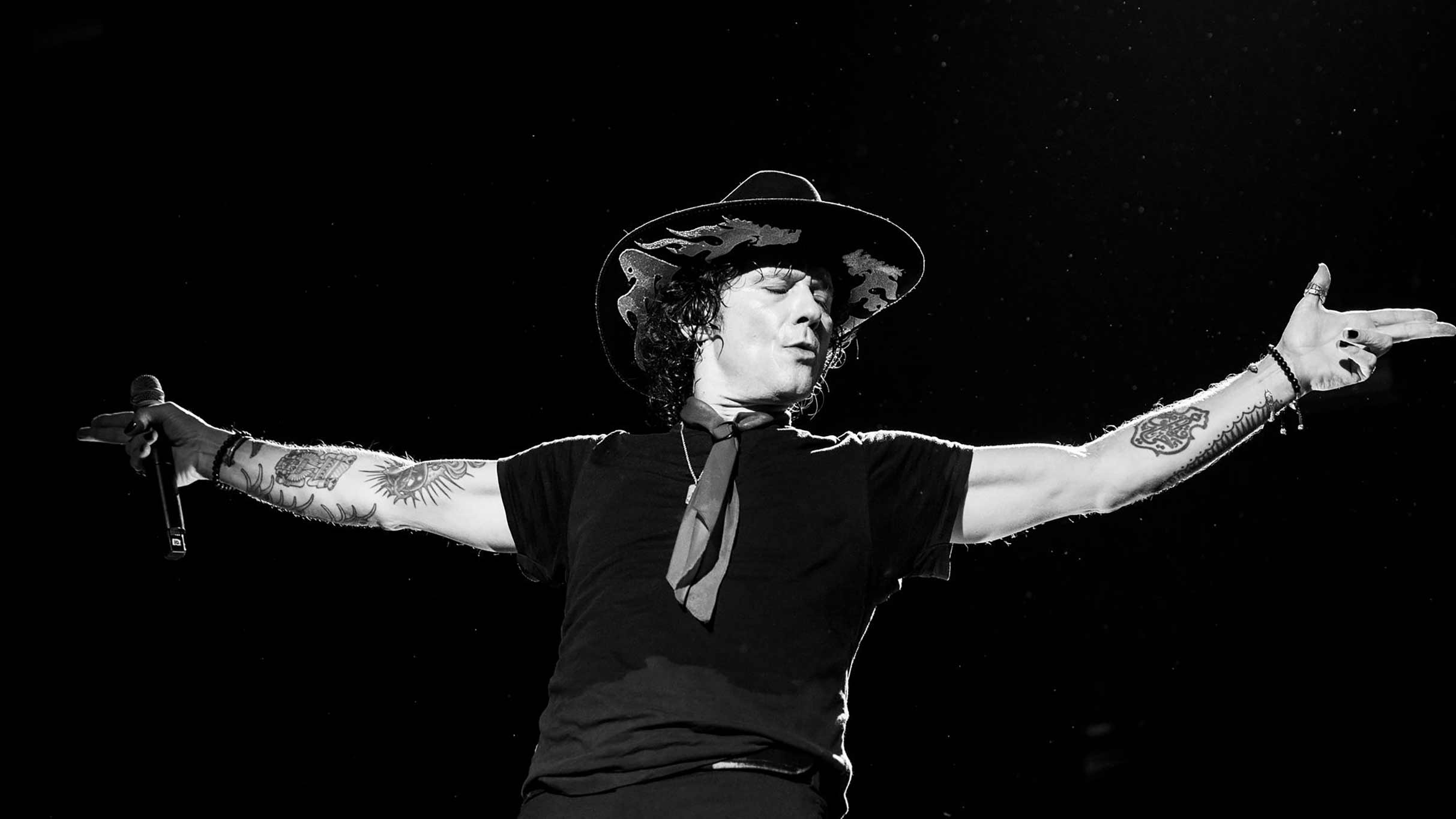 Bunbury – Nuevas Mutaciones Tour 2026 at YouTube Theater – Inglewood, CA