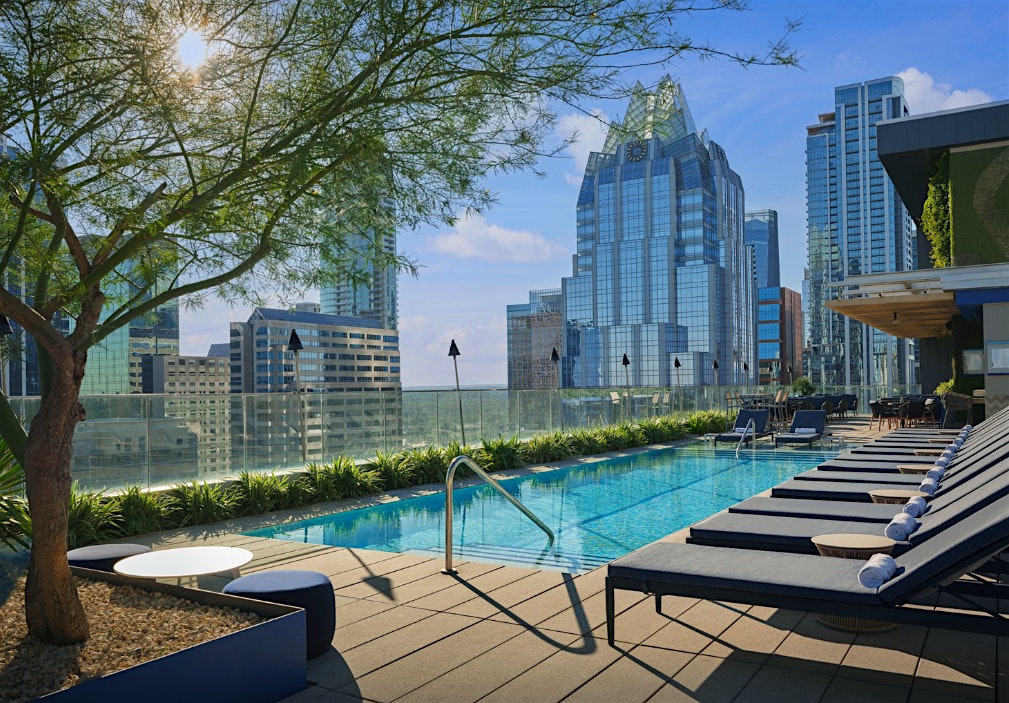 Sun-daze Rooftop Pool Party at Azul Rooftop – Austin, TX