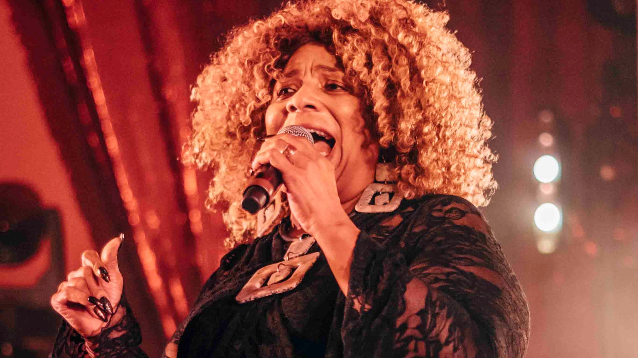 QUEEN OF SOUL MOTOWN & DISCO avec Michelle Sweeney at Le Balcon – Montreal, Canada